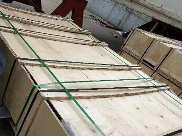 บริการขนส่งทางทะเลจากกว่างโจวประเทศจีนไปยังโลเมโตโก