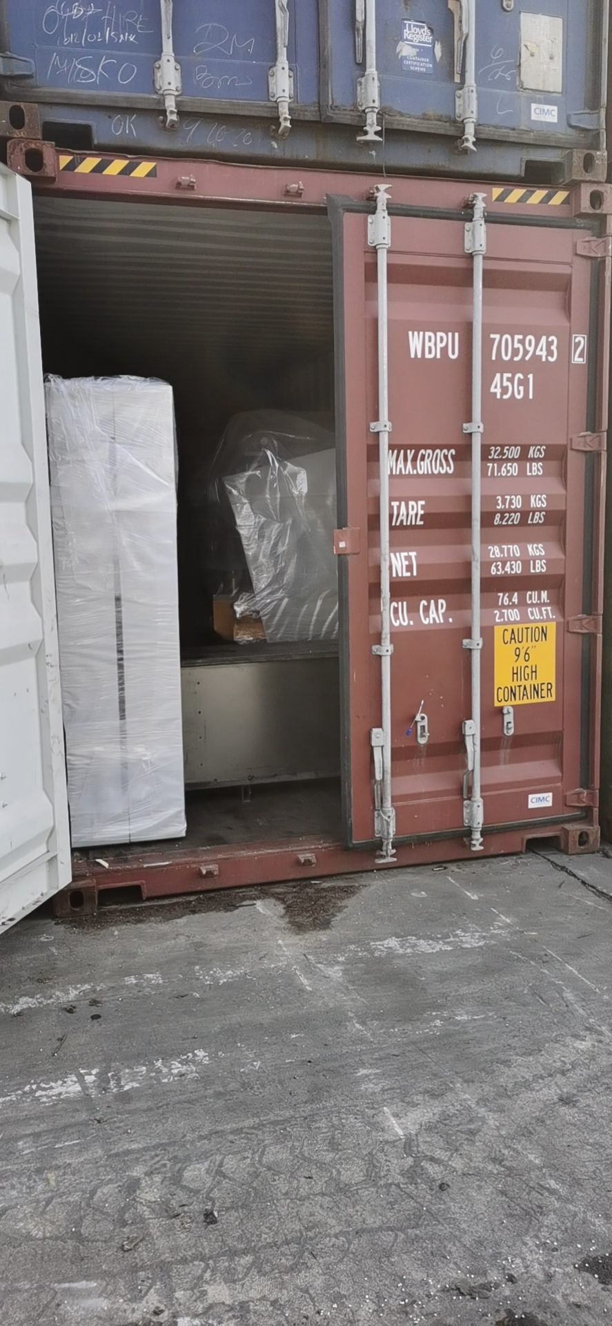 เครื่องอัดรีดแผ่นโปรไฟล์กลวง PP จากเซี่ยงไฮ้ไปไฮฟองทางทะเล